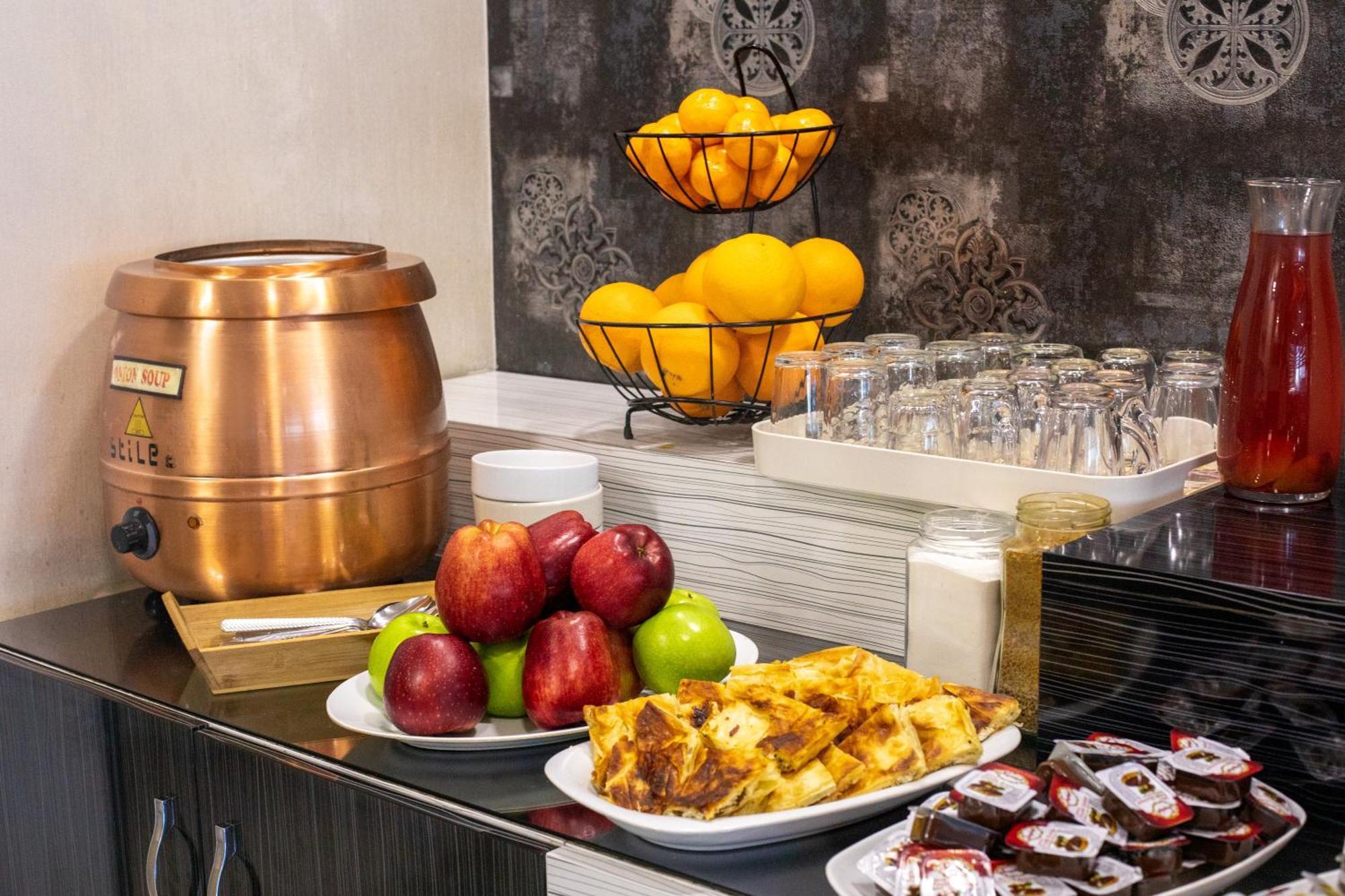Family Time Suites Hotel Isztambul Kültér fotó