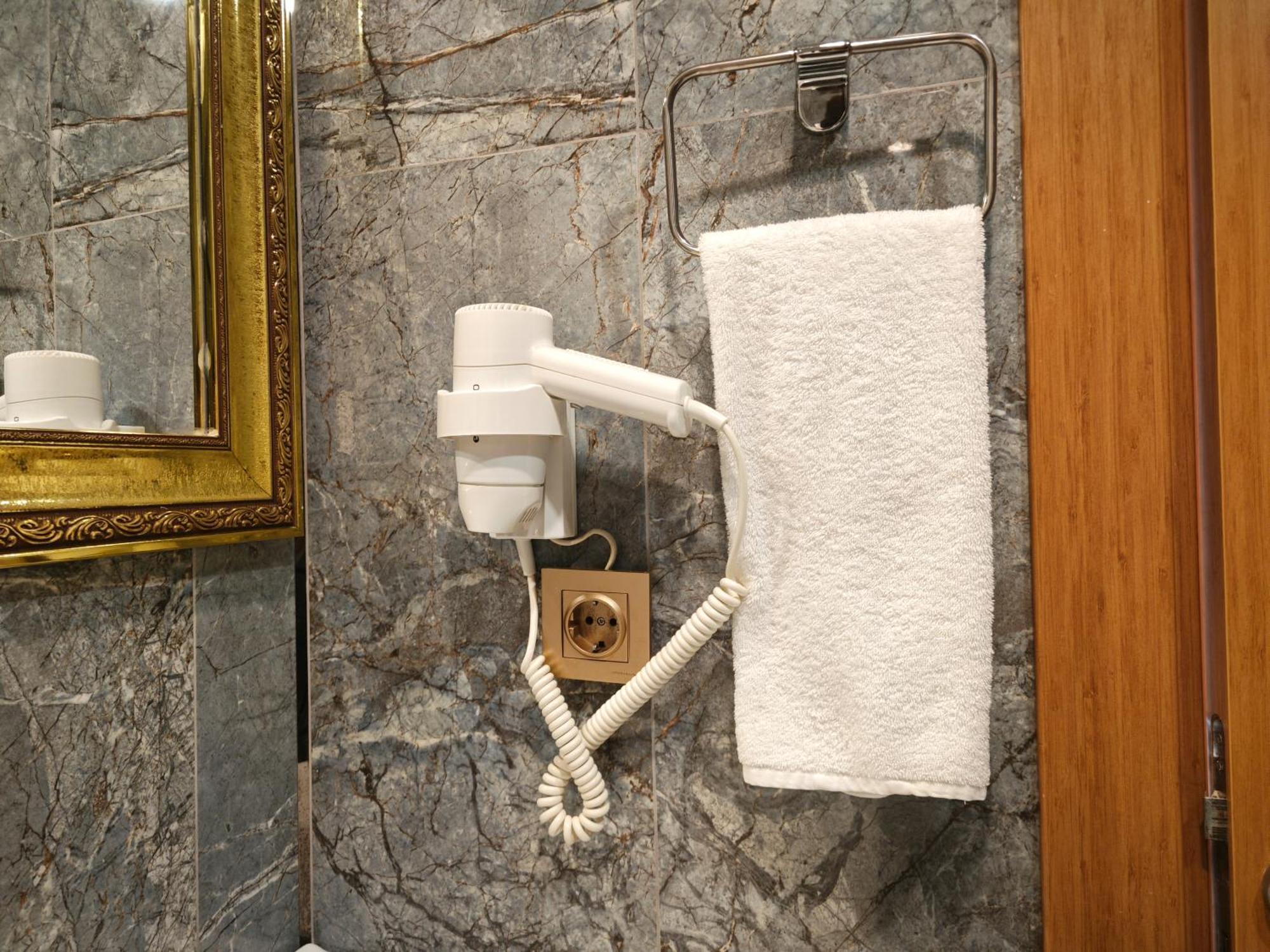 Family Time Suites Hotel Isztambul Kültér fotó